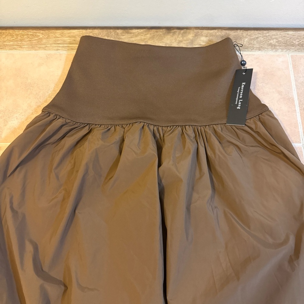 Emerson Lang, Brown Balloon Midi Skirt Bubble Hem , Size Small , Avant Guard